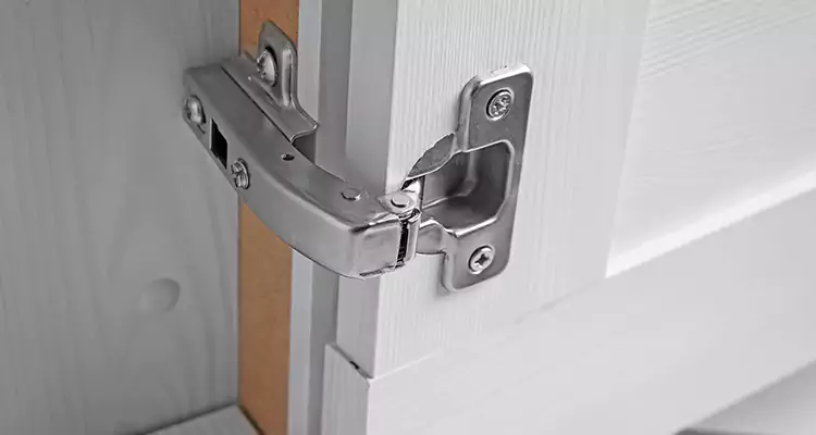 Shower Door Hinge Replacement in Port Charlotte, FL