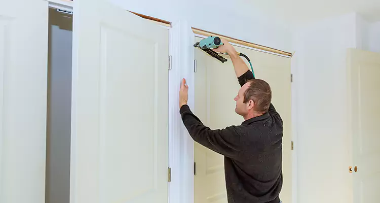 Top Rated Door Fixing ServiceFixing Garage Door Track in Port Charlotte, FL