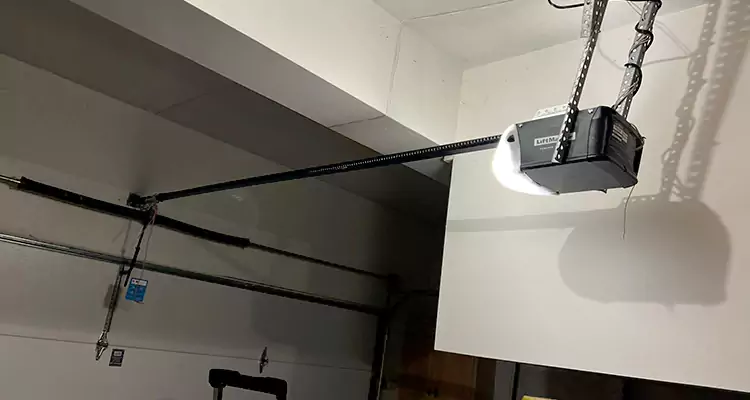 Linear Garage Door Opener Repair in Port Charlotte, FL