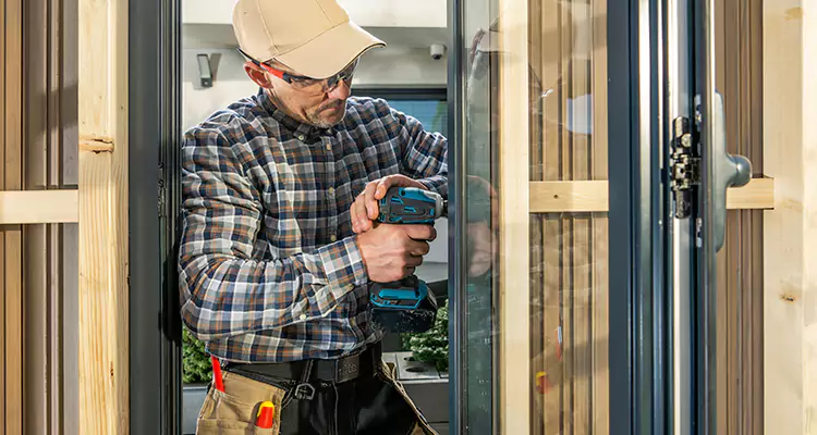 Top-Rated Patio Door Handle and Lock Repair Service for Homeowners in Port Charlotte, FL
