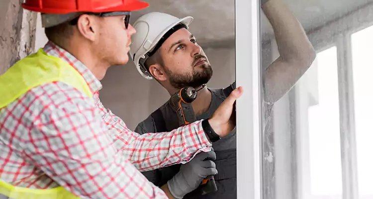 Sliding Patio Door Sticking? Expert Repair in Port Charlotte, FL.